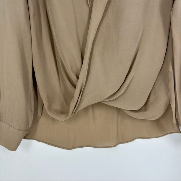 L’AGENCE Neutal Tan Chantarelle Silk Chiffon Longsleeve Faux Wrap Blouse Sz XS - Picture 3 of 10